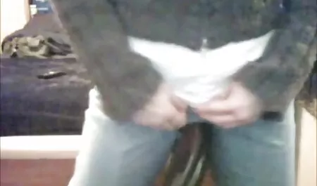 زن سوپر خارجی کم حجم و شوهر سهام dildo به دو