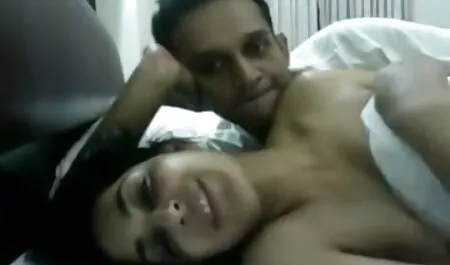 ناز, دوست فیلم سوپر نماشا او یک دست